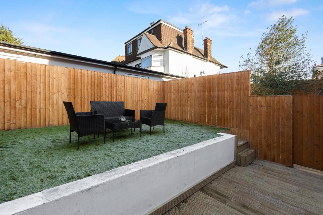 The Hyde Star London Vivian Avenue 3-Bed Oasis With Garden 아파트 외부 사진